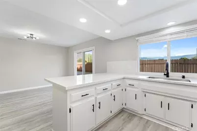 181 S Vernon, San Jacinto, CA 92583 - Photo 15