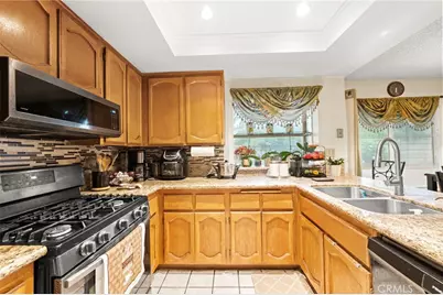 3461 Mountainside, Corona, CA 92882 - Photo 13