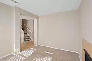 28319 TRIESE St, Murrieta, CA 92563 - Photo 7