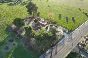 41699 Acacia Ave, Hemet, CA 92544 - Photo 1