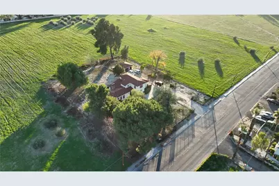 41699 Acacia Avenue, Hemet, CA 92544 - Photo 5