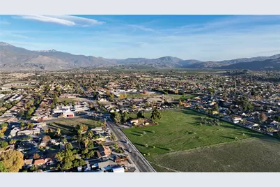 41699 Acacia Avenue, Hemet, CA 92544 - Photo 3