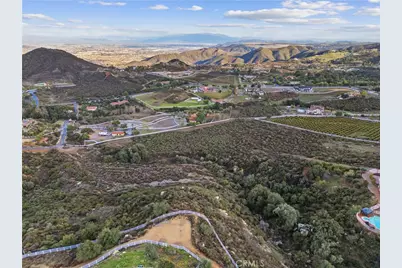 21903 Los Robles Road, Murrieta, CA 92562 - Photo 5