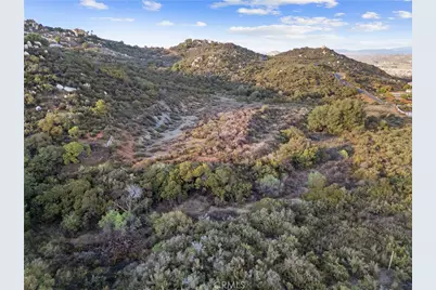 21903 Los Robles Road, Murrieta, CA 92562 - Photo 13