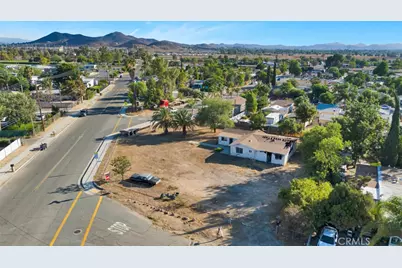 27987 Jefferson Avenue, Menifee, CA 92586 - Photo 9