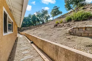 47333 Pala Rd, Temecula, CA 92592 - Photo 15