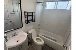 720 W Cherry St, Compton, CA 90222 - Photo 15