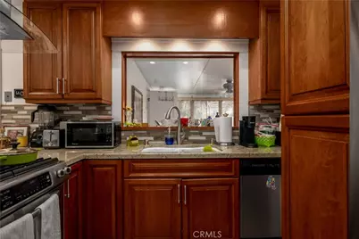 3642 Larchwood Place, Riverside, CA 92506 - Photo 13