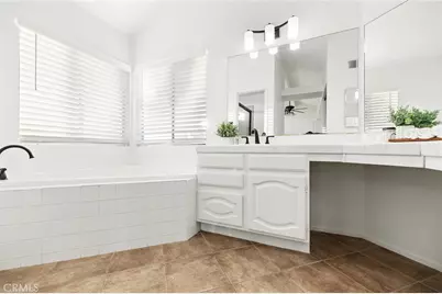 31049 Corte Arroyo, Temecula, CA 92592 - Photo 23