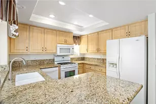 40412 Via Amapola, Murrieta, CA 92562 - Photo 13