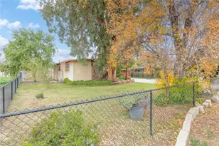 40640 Pixie, Hemet, CA 92544 - Photo 5