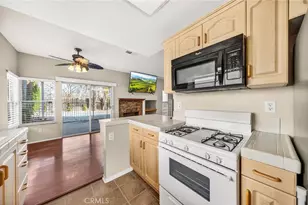 30752 Canterfield Dr, Temecula, CA 92592 - Photo 7