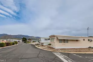 44725 E Florida Ave, Hemet, CA 92544 - Photo 17