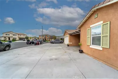 3470 Bryce Canyon Way, Perris, CA 92570 - Photo 3