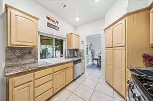 29786 Via Puesta Del Sol, Temecula, CA 92591 - Photo 17