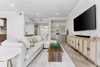 11500 San Vicente Boulevard #202, Los Angeles, CA 90049 - Photo 7