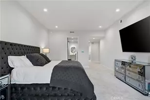 11500 San Vicente Blvd, Los Angeles, CA 90049 - Photo 9