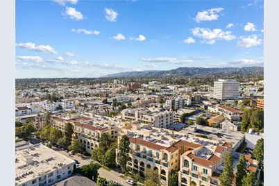 11500 San Vicente Boulevard #202, Los Angeles, CA 90049 - Photo 21