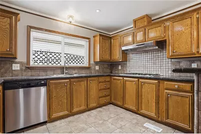 27250 Murrieta #84, Menifee, CA 92586 - Photo 11