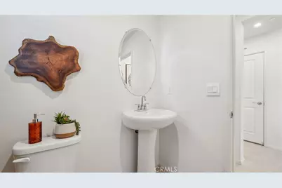 16210 Lumia Way, Fontana, CA 92336 - Photo 11