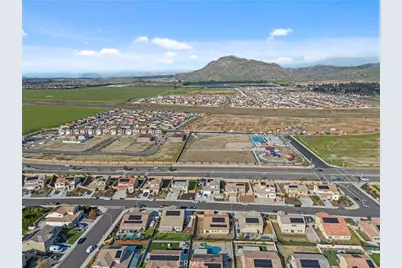 30681 Expedition, Winchester, CA 92596 - Photo 45