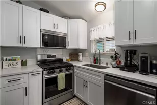 24067 Longview Ln, Menifee, CA 92585 - Photo 9