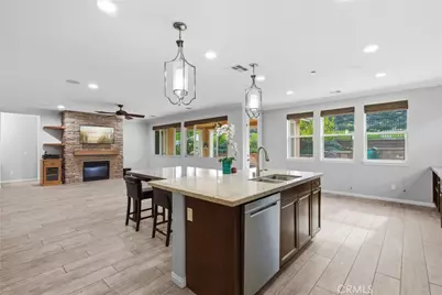 11893 Flicker, Corona, CA 92883 - Photo 15