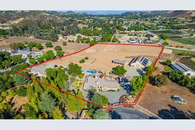 19315 Avenida Cordoba, Murrieta, CA 92562 - Photo 3