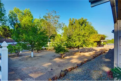 19315 Avenida Cordoba, Murrieta, CA 92562 - Photo 43