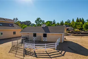 19315 Avenida Cordoba, Murrieta, CA 92562 - Photo 51