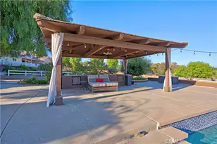 19315 Avenida Cordoba, Murrieta, CA 92562 - Photo 47