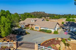 19315 Avenida Cordoba, Murrieta, CA 92562 - Photo 15