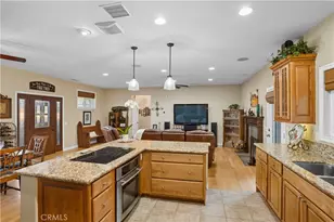 19315 Avenida Cordoba, Murrieta, CA 92562 - Photo 31