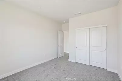 14873 Desert Lily Court, Apple Valley, CA 92307 - Photo 7