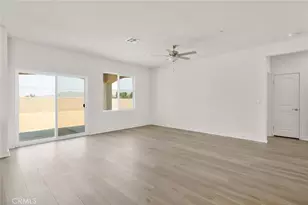 14873 Desert Lily Ct, Apple Valley, CA 92307 - Photo 5