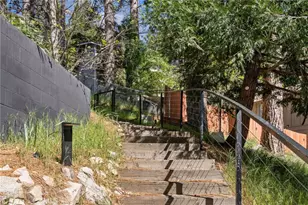 26287 Lake Forest Dr, Twin Peaks, CA 92391 - Photo 21