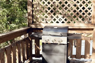 26287 Lake Forest Drive, Twin Peaks, CA 92391 - Photo 13