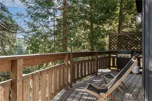 26287 Lake Forest Dr, Twin Peaks, CA 92391 - Photo 13