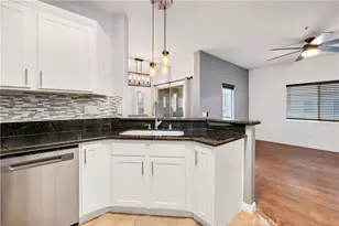 26451 Arboretum, Murrieta, CA 92563 - Photo 15