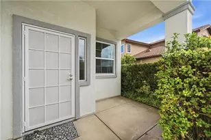 40998 Promenade Chardonnay, Temecula, CA 92591 - Photo 3