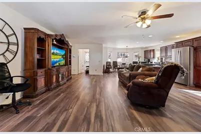 879 Spruce, Sugarloaf, CA 92386 - Photo 17