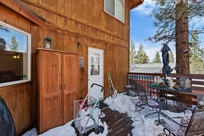 879 Spruce, Sugarloaf, CA 92386 - Photo 27