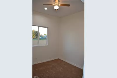 221 W 10th Street, Perris, CA 92570 - Photo 21
