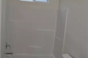 221 W 10th St, Perris, CA 92570 - Photo 23