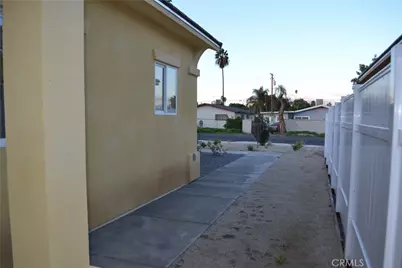 231 W 10th Street, Perris, CA 92570 - Photo 9