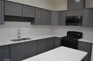 231 W 10th St, Perris, CA 92570 - Photo 23