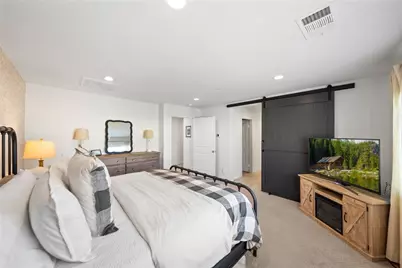 24212 Bay Laurel Avenue, Murrieta, CA 92562 - Photo 19