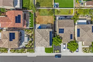 24212 Bay Laurel Ave, Murrieta, CA 92562 - Photo 37