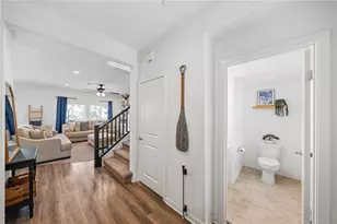 24212 Bay Laurel Ave, Murrieta, CA 92562 - Photo 5