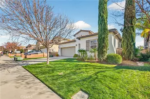 30075 Mickelson Way, Murrieta, CA 92563 - Photo 3